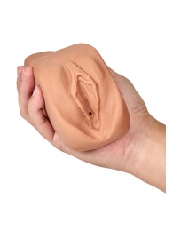 Маструбатор-вагина с вибрацией Soft   Wet Renata Realistic Tan Masturbator - Blush Novelties - в Якутске купить с доставкой