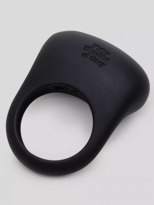 Черное эрекционное виброкольцо Sensation Rechargeable Vibrating Love Ring - Fifty Shades of Grey - в Якутске купить с доставкой