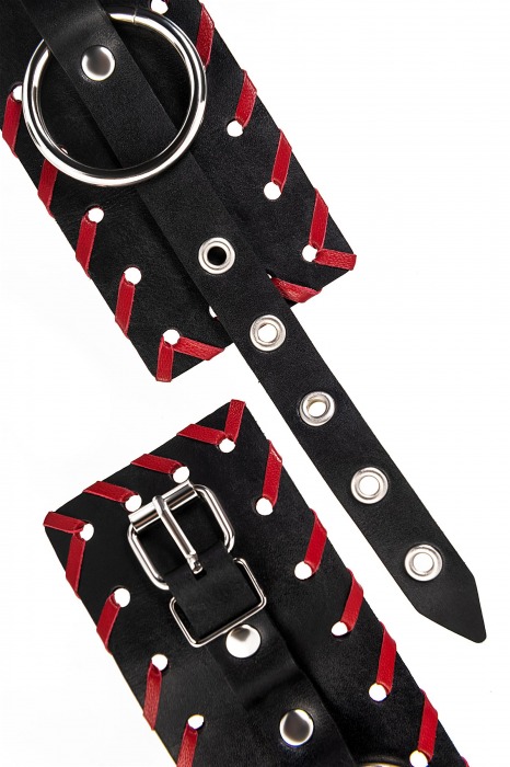 Черно-красные оковы из натуральной кожи - Pecado - купить с доставкой в Якутске