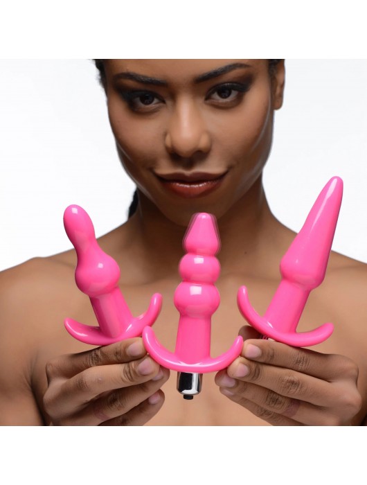 Набор из 3 розовых анальных пробок с вибропулей Thrill Trio Anal Plug Set - XR Brands