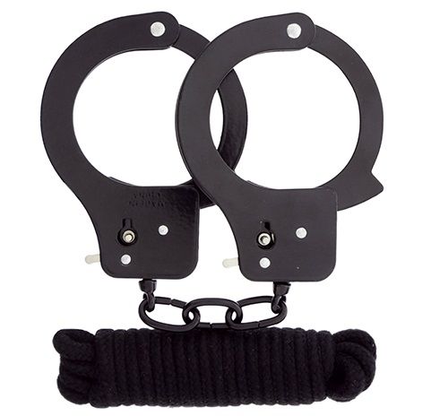 Чёрные наручники из листового металла в комплекте с веревкой BONDX METAL CUFFS LOVE ROPE SET - Dream Toys - купить с доставкой в Якутске